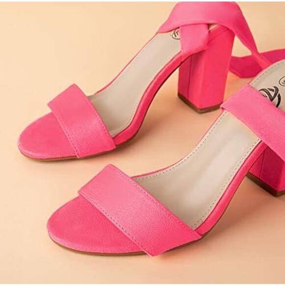Trary Hot Pink Women's Chunky Heels, Size 7 - MSRP $45.99 (Pink) - Picture 1 of 5